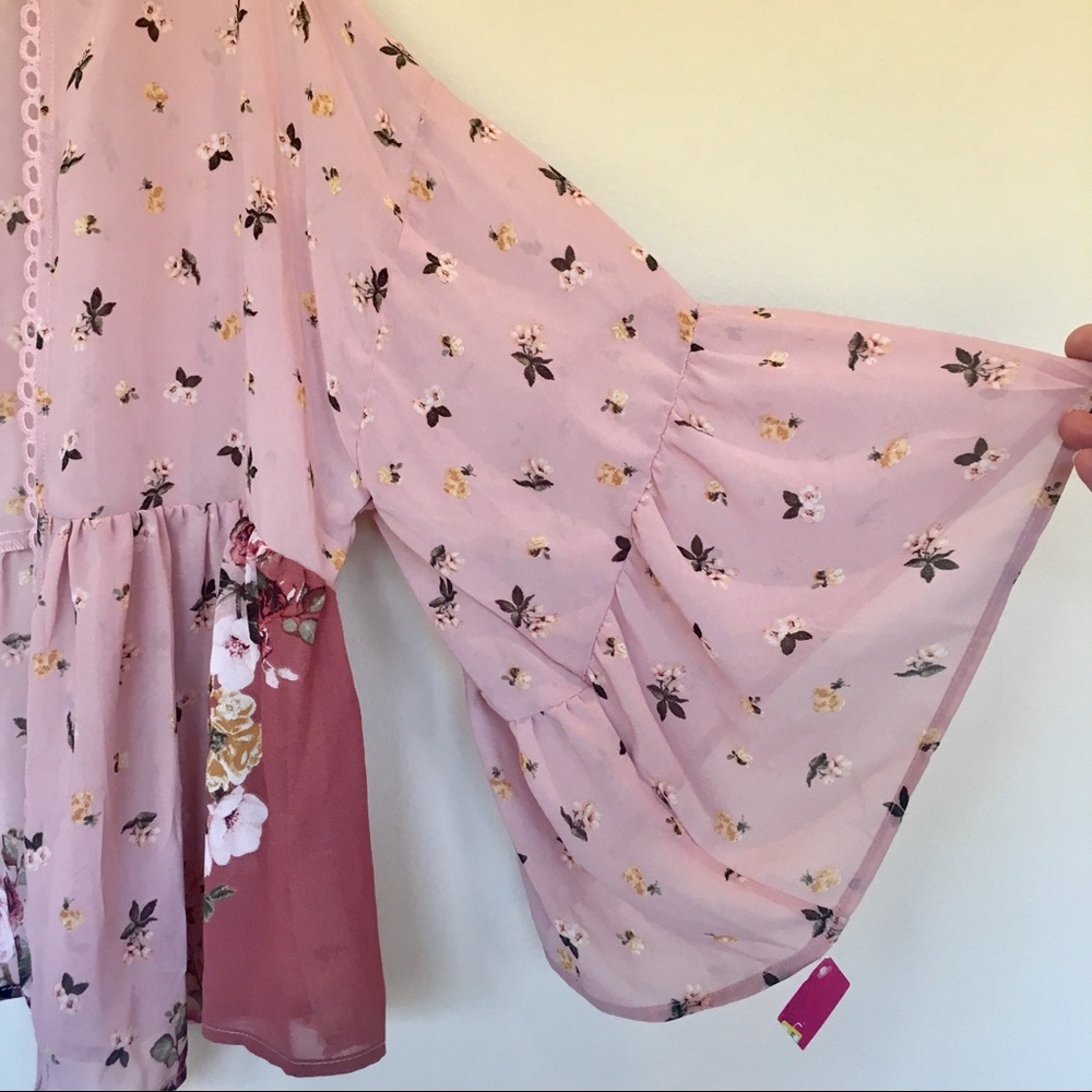NWT Xhilaration sheer pink floral kimono